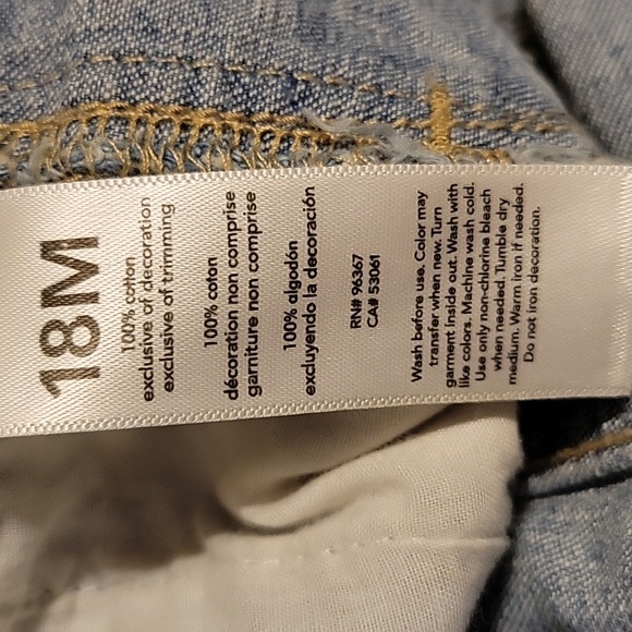 OshKosh B'gosh Denim Overall Shorts Size 18m - Picture 6 of 6